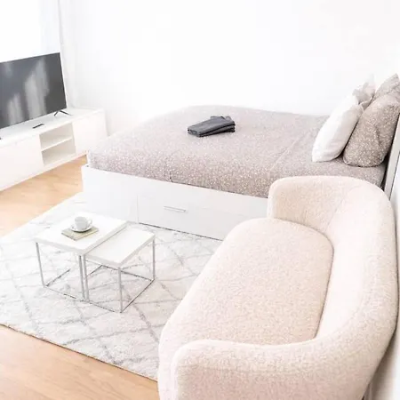 Chailly The Minimalist Appartement