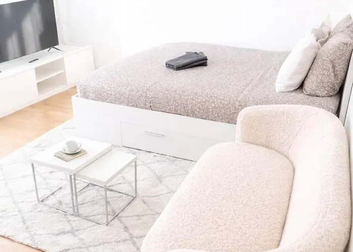 Chailly The Minimalist Lejlighed